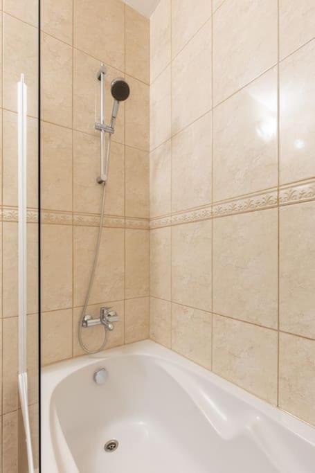 S22 Apartment Budapest Exteriör bild